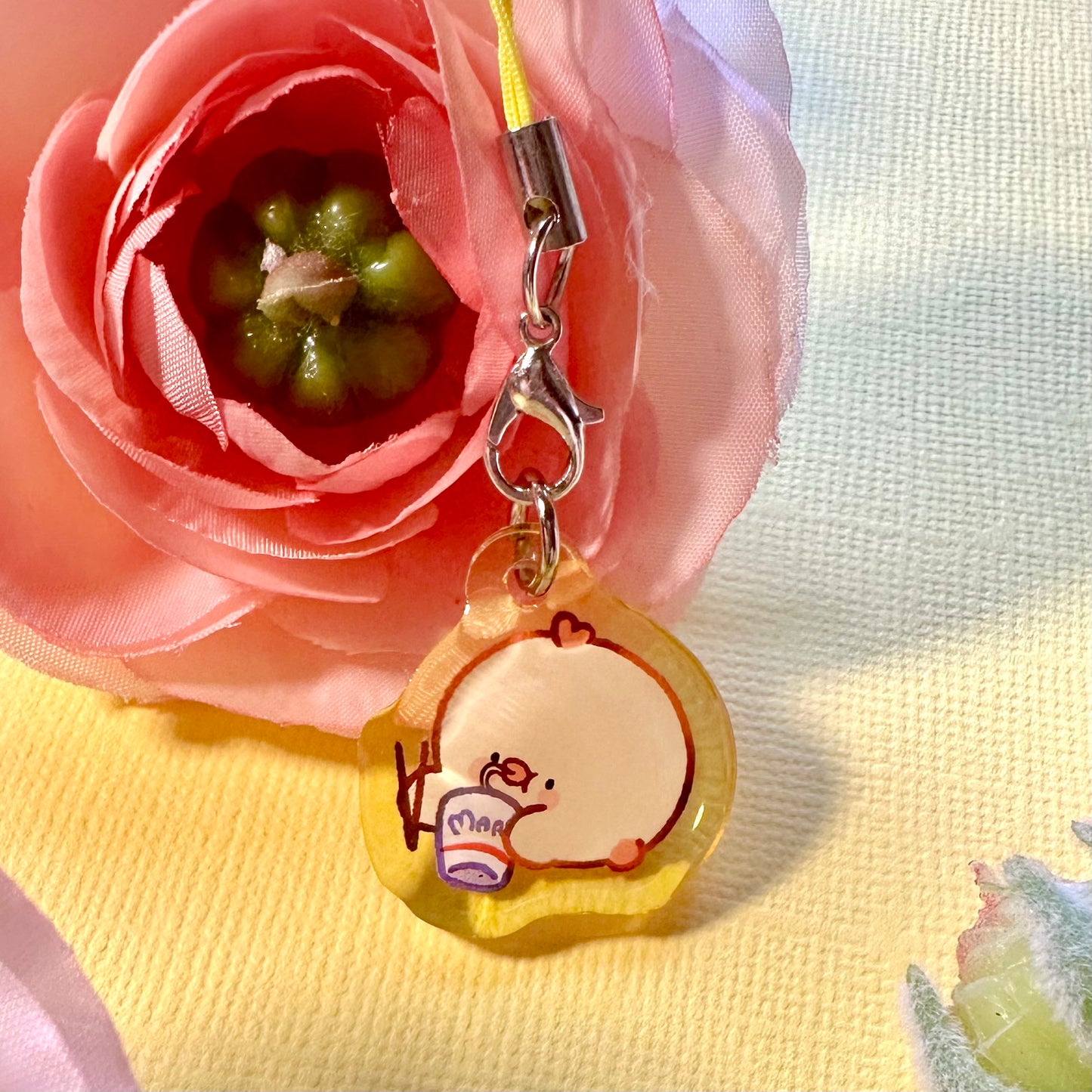 La Pipa Phone Charms ! - Acrylic epoxy Cute chick charms
