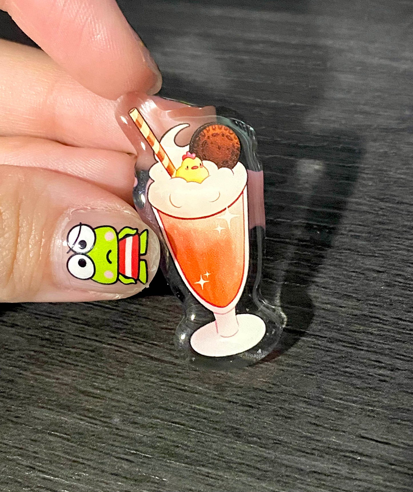 Cute chick Chocolat Smoothie Acrylic Pin