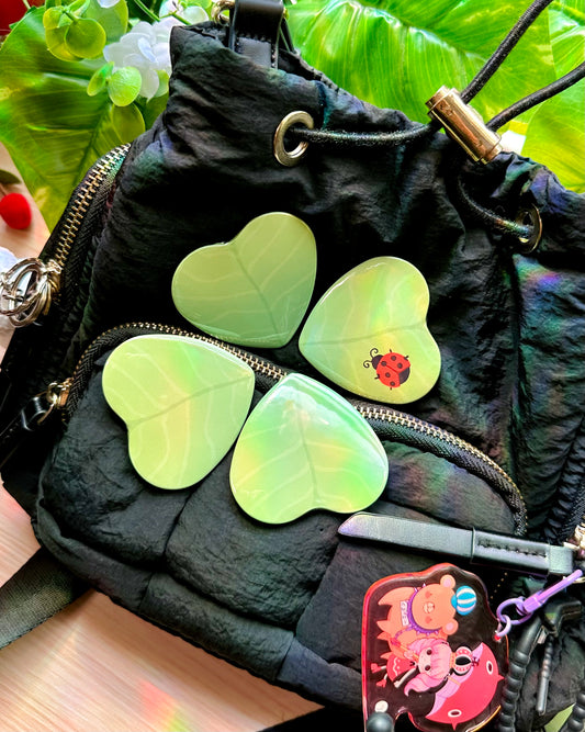 Clover Button Pins ! 🍀