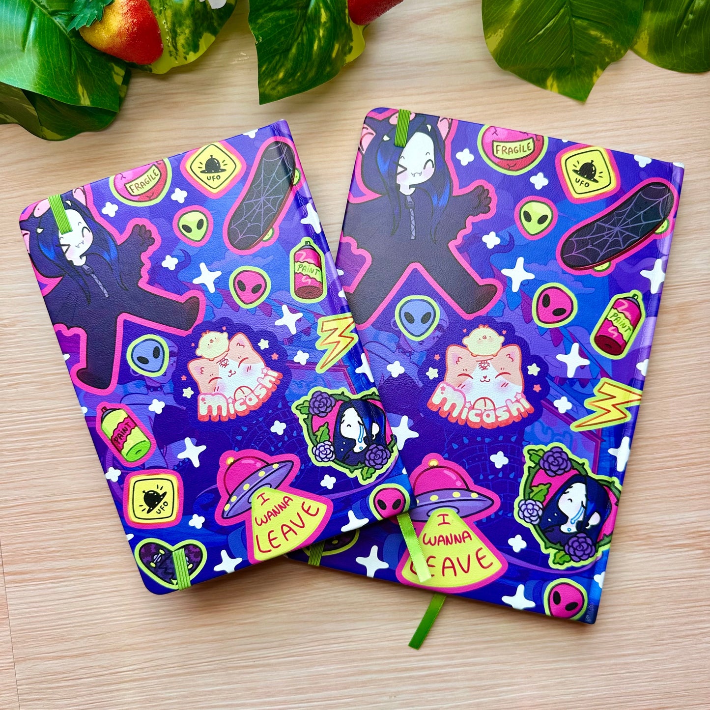 Micaela UFO Sketchbook / Dotted Journal